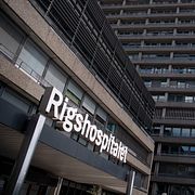 De skadade vårdas på Rigshopitalet i Köpenhamn.