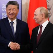 Rysslands President Vladimir Putin och Xi Jinping.