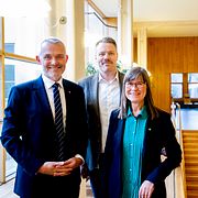 Karin Plejel (MP), Jonas Attenius (S) och Daniel Bernmar (V) i samband med att den ”gröna alliansen” presenterades efter förra valet.