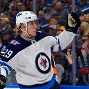 Patrik Laine i Winnipegtröjan.