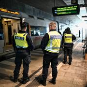 Gränskontroll vid Hyllie station i Malmö.