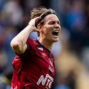 Örgrytes Noah Christoffersson jublar efter 1–0 under fotbollsmatchen i Allsvenskan mellan Örgryte och AIK den 8 augusti.