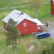 Gården där dubbelmordet skedde 2005.