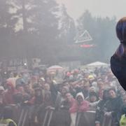 Silvana Imam uppträder på festivalen 2015. 