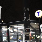 Medborgarplatsens tunnelbanestation vid Björns trädgård.