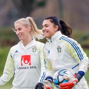 Sofia Jakobsson och Zecira Musovic går in från start i dag.