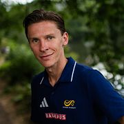 Andreas Almgren poserar för kameran tidigare i veckan.