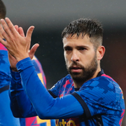 Jordi Alba och Dani Alves.