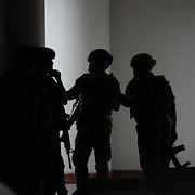 Militär är på plats i senaten.