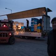 En lastbil med varor från Kaesong anländer till Sydkorea