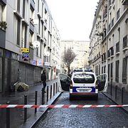 Polisens avspärrningar i Barbès.