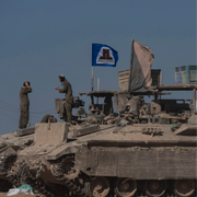 Satellitbild på Gaza stad/Israeliska soldater.
