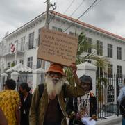 Demonstrant i Kingston på Jamaica.