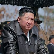 Bild från nordkoreanska medier som visar Kim Jong-Un.