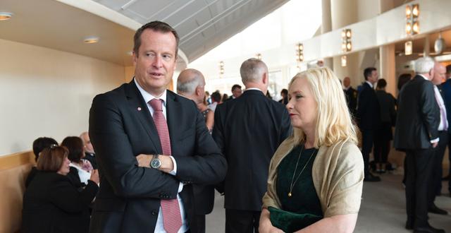 De före detta ministrarna Anders Ygeman (S) och Anna Johansson.  Henrik Montgomery/TT / TT NYHETSBYRÅN