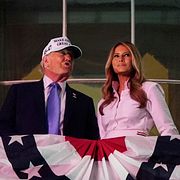 Donald Trump och Melania Trump under nationaldagsfirandet 2025.