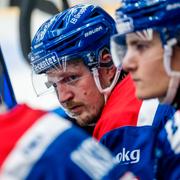 Oskarshamns Patrik Karlkvist under matchen mot Rögle. 