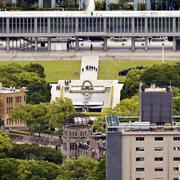 G7-länderna besöker minnesplatsen i Hiroshima.