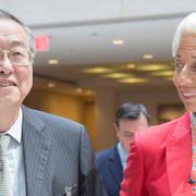 Zhou Xiaochuan och IMF-chefen Christine Lagarde.