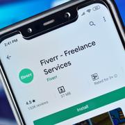 Fiverr har sitt huvudkontor i Tel Aviv men verkar globalt med användare i över 160 länder.