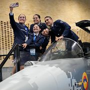 Arkivbild från december: Gripenplan på mässa i Bogota.