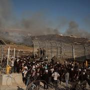 Druser från Syrien protesterar vid den syrisk-israeliska gränsen.