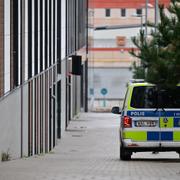 Polis vid israeliska företaget Elbit Systems.