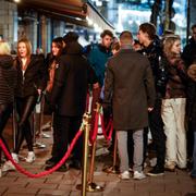 Kö utanför nattklubben Prestige 2022.