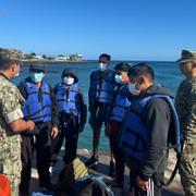 Bild från Ecuadors marins uttalande om händelsen. 