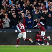 West Hams Kurt Zouma firar sitt mål i segermatchen mot Liverpool i helgen.