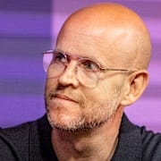 Svensken Daniel Ek är ordförande och den enskilt största ägaren för företaget Helsing som tillverkar obemannade drönare.