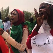 Protester i Sudan i juni 2019.