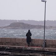 Ovädret Dave drar in över Långedrag på västkusten under söndagen.