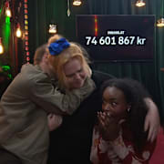 Programledarna Assia Dahir, Hampus Hedström och Linnea Wikblad.