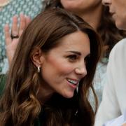 Kate Middleton och Meghan Markle 2019. Många i USA undrar vad den amerikanska skådespelaren Markle har att säga om ”försvinnandet”, enligt James Matthews.