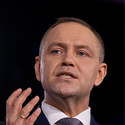 Polens president Karol Nawrocki (till höger) rasar mot sin ukrainska motsvarighet Volodymyr Zelenskyj.