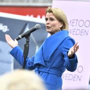 Jämställdhetsministern Åsa Regnér (S) under #metoo-manifestationen mot sexuella trakasserier i Stockholm.