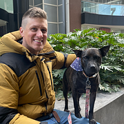 Paul Conyngham med hunden Rosie.