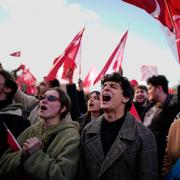 Dagens protester i Istanbul efter gripandet. 