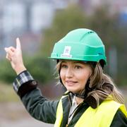 Energi- och näringsminister Ebba Bush (KD) vid en rundvandring på SCA i Sundsvall tidigare i höst.