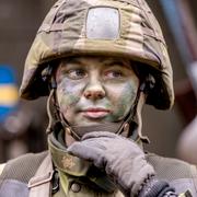 Arkivbild, svensk soldat under övning. 