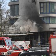 Brandkåren på plats efter explosionen.