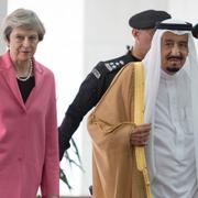 Storbritanniens premiärminister Theresa May och Saudiarabiens kung Salman. 