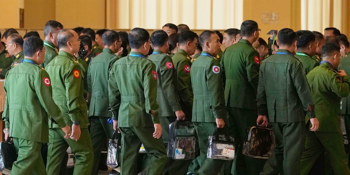 Myanmars militärrepresentanter i parlamentet.