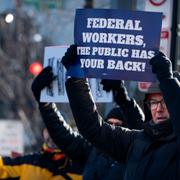 Demonstration mot Doge i Washington D.C. 14 februari.