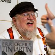 George RR Martin. Slottet Audley i Irland som användes för inspelning av scener i Winterfell.