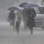 Kraftigt regn i Japan.