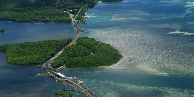 Väg på huvudön Babeldoab i önationen Palau TT NYHETSBYRÅN