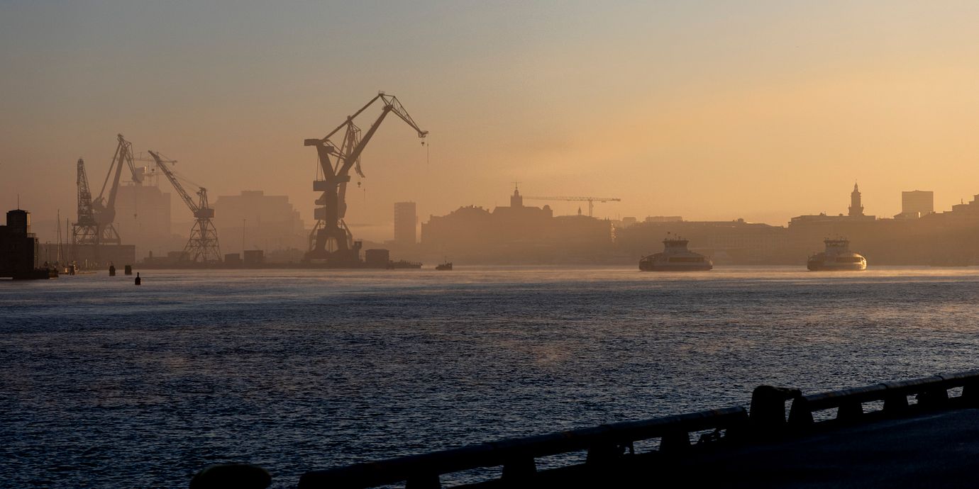 Morgondis över Göta älv och Göteborg. Arkivbild från 2029.