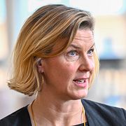 Jämställdhetsminister Nina Larsson (L).